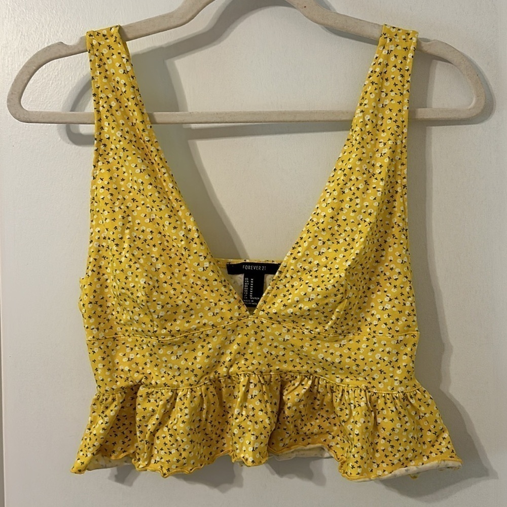 Yellow Floral Crop Top!